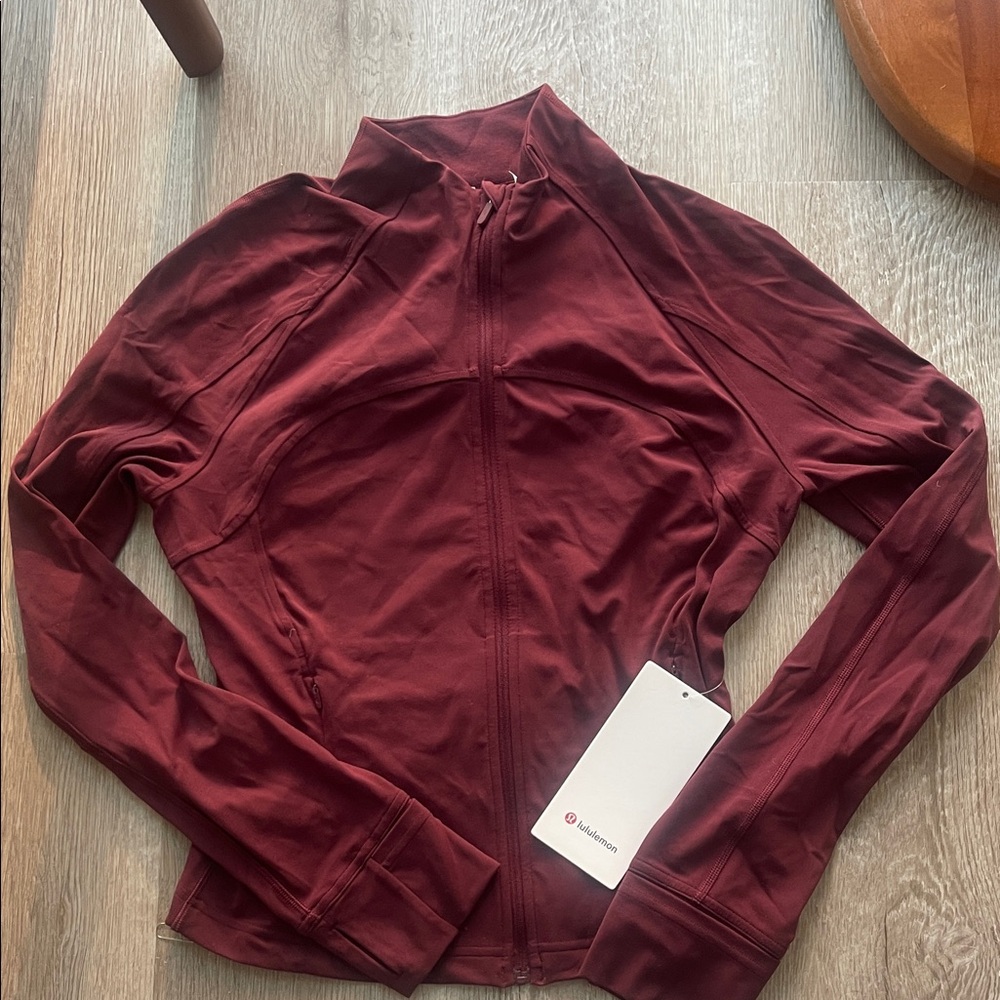 Lululemon Nulu Cropped Define Jacket